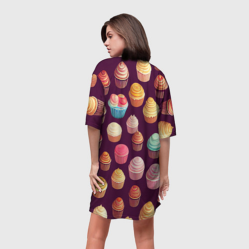 Женская длинная футболка Много нарисованных капкейков / 3D-принт – фото 4