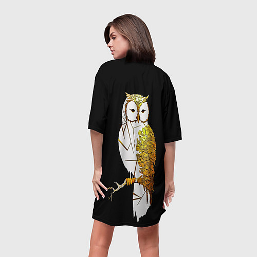Женская длинная футболка Сова из золотой потали на черном фоне / 3D-принт – фото 4
