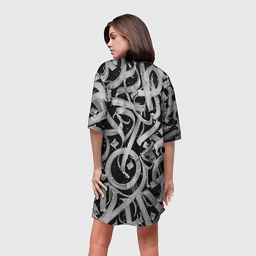 Женская длинная футболка Черно-белая каллиграфия / 3D-принт – фото 4