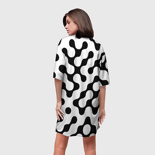 Женская длинная футболка Чёрно-белый растровый узор / 3D-принт – фото 4