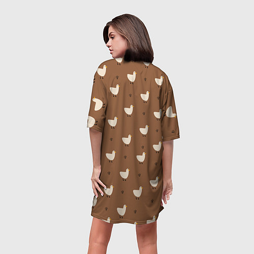 Женская длинная футболка Гуси и травка - паттерн коричневый / 3D-принт – фото 4