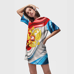 Футболка женская длинная Герб России на фоне флага, цвет: 3D-принт — фото 2
