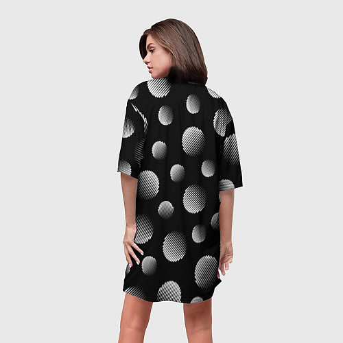 Женская длинная футболка Шары в полоску на черном фоне / 3D-принт – фото 4