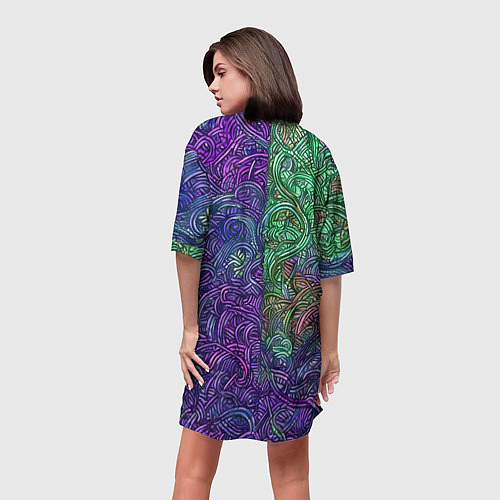 Женская длинная футболка Вьющийся узор фиолетовый и зелёный / 3D-принт – фото 4