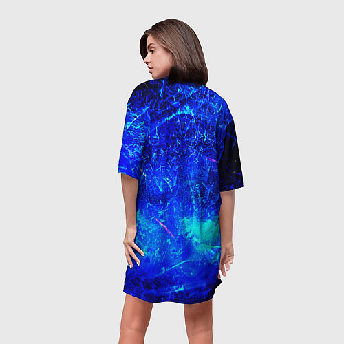 Женская длинная футболка Синий лёд и снежинки / 3D-принт – фото 4