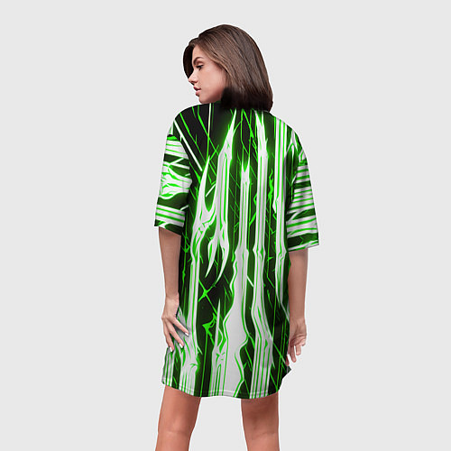 Женская длинная футболка Зелёные неоновые полосы на чёрном фоне / 3D-принт – фото 4