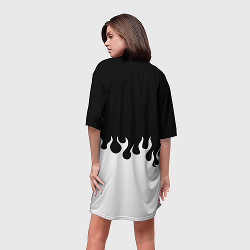 Женская длинная футболка Doom fire white / 3D-принт – фото 4