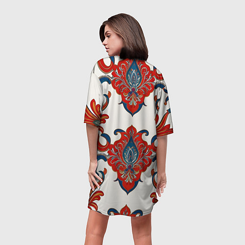 Женская длинная футболка Узор красно-синий на белом фоне / 3D-принт – фото 4