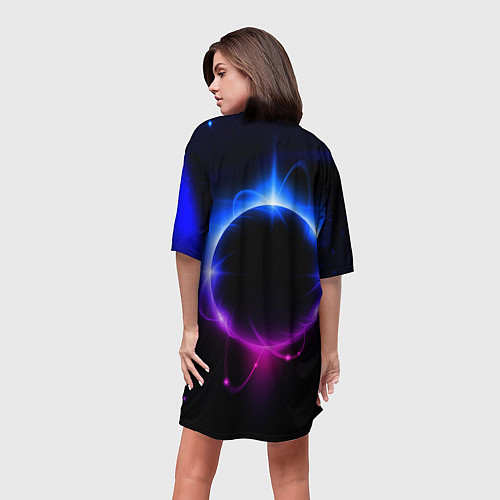 Женская длинная футболка Космонавт в луне / 3D-принт – фото 4