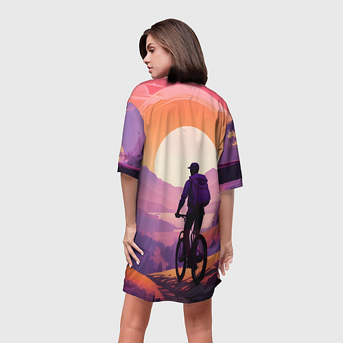 Женская длинная футболка Велосипедист в малиновом закате / 3D-принт – фото 4