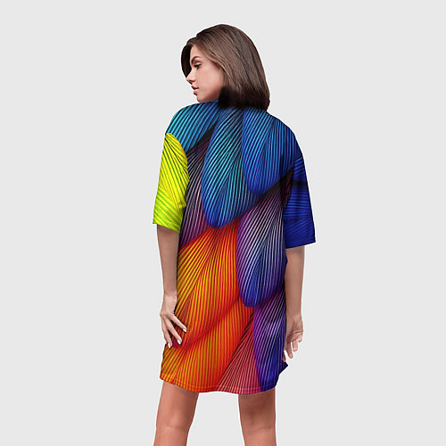 Женская длинная футболка Радужные перья попугая / 3D-принт – фото 4
