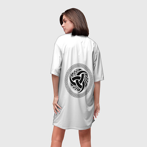 Женская длинная футболка Языческий бог воинов / 3D-принт – фото 4