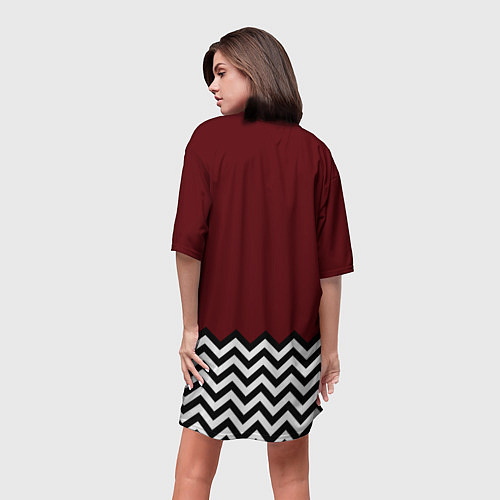 Женская длинная футболка Твин Пикс - лого / 3D-принт – фото 4