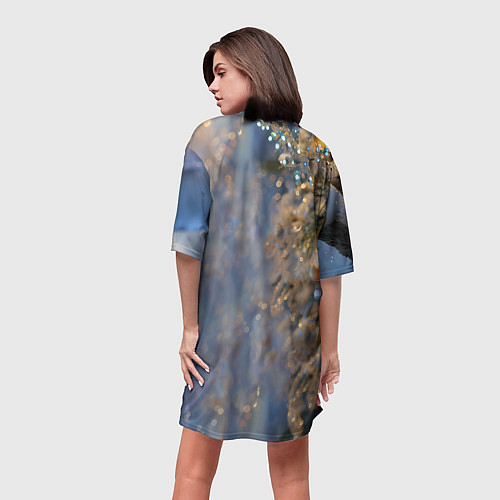 Женская длинная футболка Новогодняя лошадка в крапинку / 3D-принт – фото 4