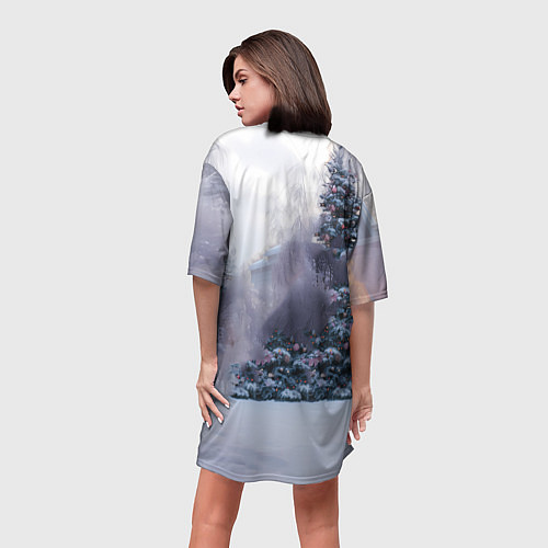 Женская длинная футболка Геометрическая новогодняя лошадка / 3D-принт – фото 4