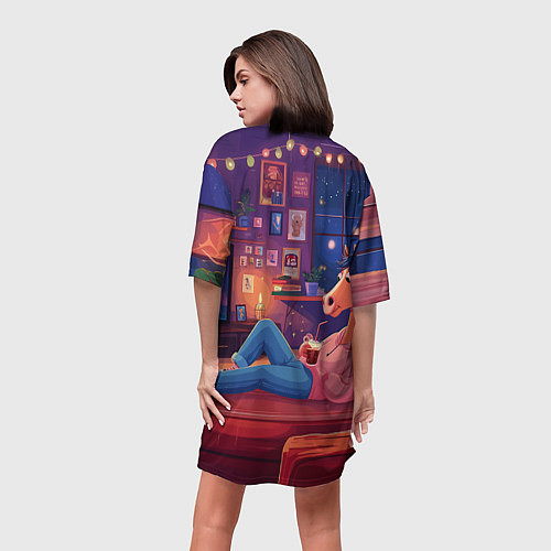 Женская длинная футболка Конь в Новогодние праздники у телевизора / 3D-принт – фото 4