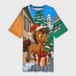 Женская длинная футболка Лошадка распаковывает новогодний подарок