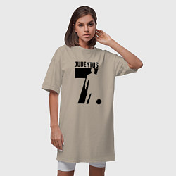 Футболка женская-платье Juventus: Ronaldo 7, цвет: миндальный — фото 2