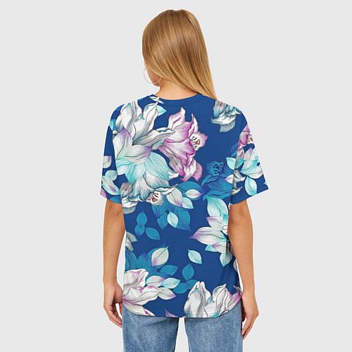 Женская футболка оверсайз Нежные цветы / 3D-принт – фото 4