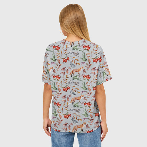 Женская футболка оверсайз Лисы и лесные ягоды / 3D-принт – фото 4
