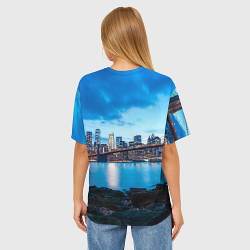 Женская футболка оверсайз Закат в мегаполисе / 3D-принт – фото 4