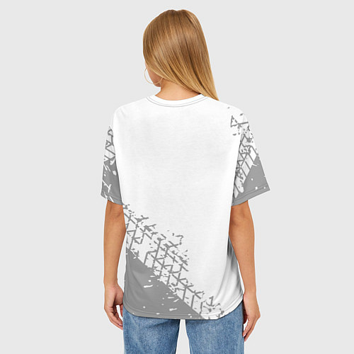 Женская футболка оверсайз Daewoo Speed на светлом фоне со следами шин / 3D-принт – фото 4