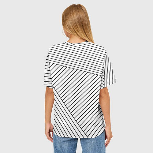 Женская футболка оверсайз Символ Skyrim на светлом фоне с полосами / 3D-принт – фото 4