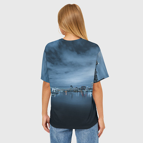 Женская футболка оверсайз Неоновый город вдалеке и небо - Синий / 3D-принт – фото 4
