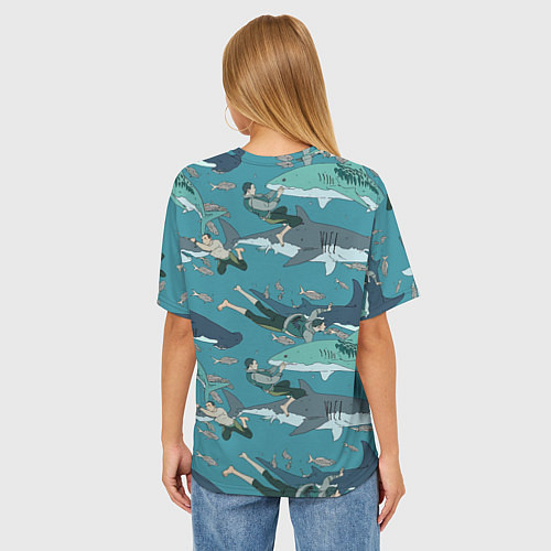 Женская футболка оверсайз Ныряльщики и акулы - паттерн / 3D-принт – фото 4