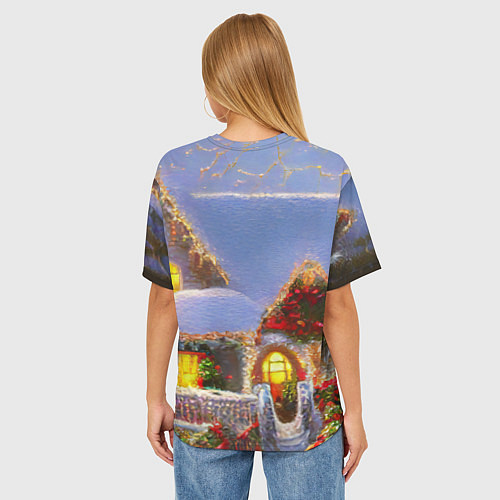 Женская футболка оверсайз Украшенный новогодний коттедж и снежные сугробы / 3D-принт – фото 4