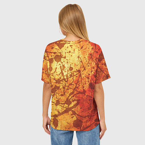 Женская футболка оверсайз Текстура - Orange in dark splashes / 3D-принт – фото 4