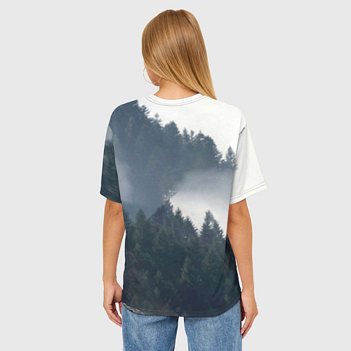 Женская футболка оверсайз Волк на фоне леса / 3D-принт – фото 4