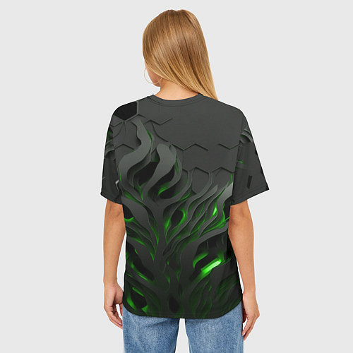 Женская футболка оверсайз Объемные черные и зеленые линии / 3D-принт – фото 4