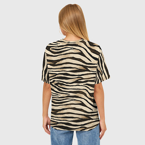 Женская футболка оверсайз Шкура зебры и белого тигра / 3D-принт – фото 4