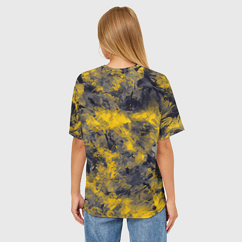 Женская футболка оверсайз Абстрактный желтый енот в стиле арт / 3D-принт – фото 4