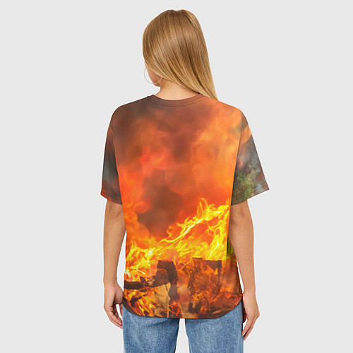 Женская футболка оверсайз Пепе в огне / 3D-принт – фото 4