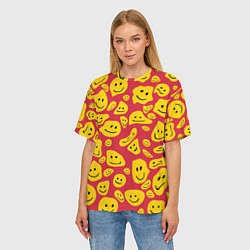 Футболка оверсайз женская Расплывшийся смайлик на красном, цвет: 3D-принт — фото 2