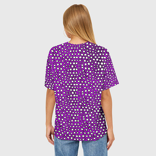 Женская футболка оверсайз Белые пузырьки на фиолетовом фоне / 3D-принт – фото 4