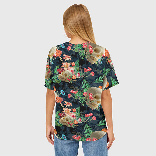 Женская футболка оверсайз Узор из черепов с цветами и листьями / 3D-принт – фото 4