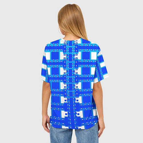 Женская футболка оверсайз Синие и белые квадраты / 3D-принт – фото 4