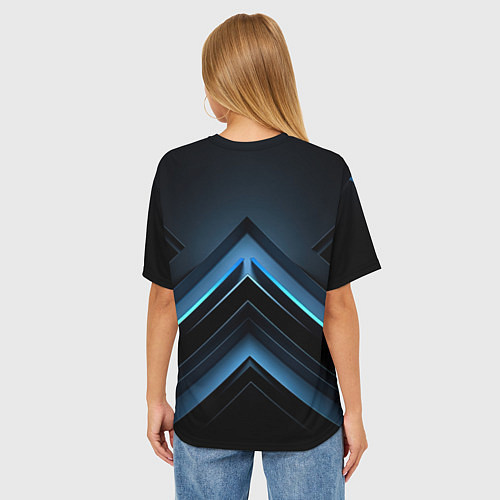 Женская футболка оверсайз Черная абстракция с синим неоновым ярким свечением / 3D-принт – фото 4