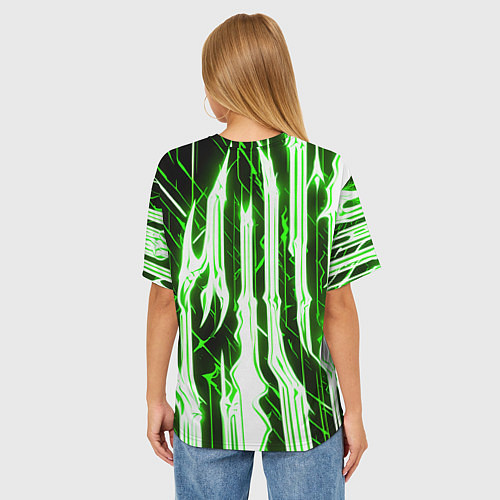 Женская футболка оверсайз Зелёные неоновые полосы на чёрном фоне / 3D-принт – фото 4