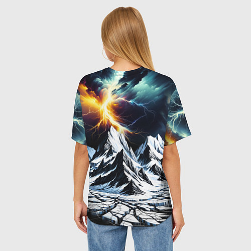 Женская футболка оверсайз Молнии и горы / 3D-принт – фото 4