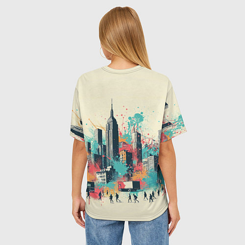 Женская футболка оверсайз Силуэты людей и небоскребов в брызгах краски / 3D-принт – фото 4