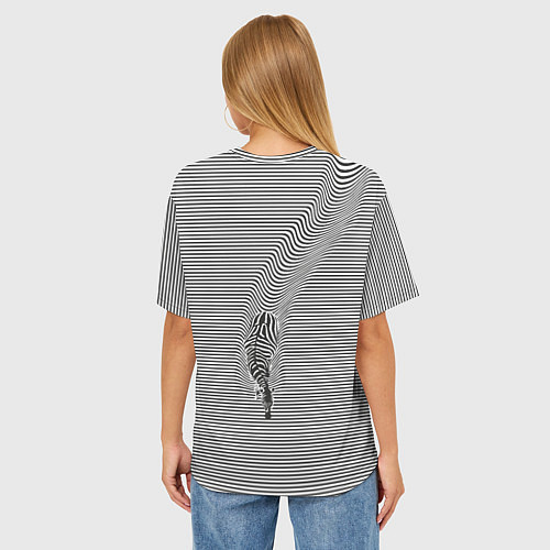 Женская футболка оверсайз Зебра плывущая в полосках / 3D-принт – фото 4