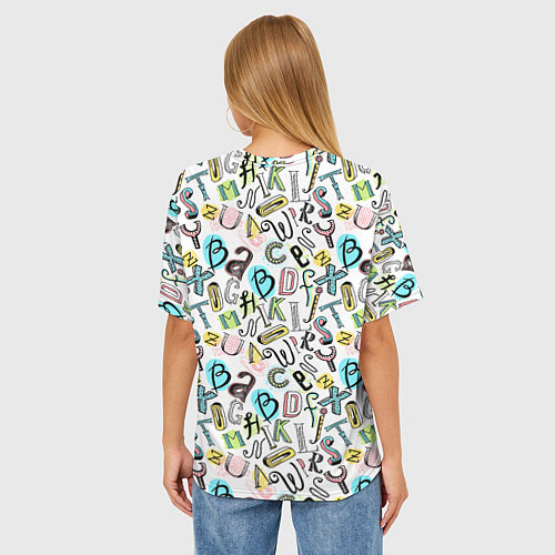 Женская футболка оверсайз Цветные каракули буквы алфавита / 3D-принт – фото 4