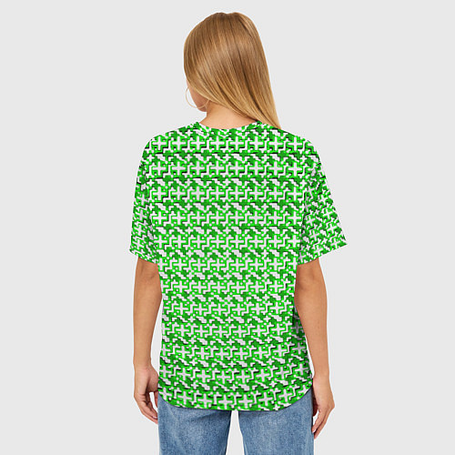 Женская футболка оверсайз Белые плюсики на зелёном фоне / 3D-принт – фото 4