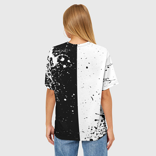 Женская футболка оверсайз Assasins Creed - black and white / 3D-принт – фото 4