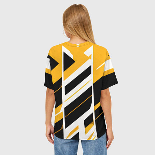 Женская футболка оверсайз Black and yellow stripes on a white background / 3D-принт – фото 4