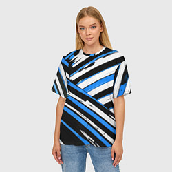 Футболка оверсайз женская Бело-синие диагональные полосы на чёрном фоне, цвет: 3D-принт — фото 2